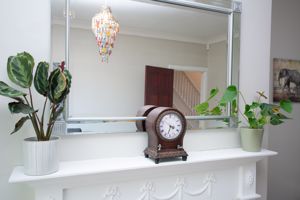 Lounge- click for photo gallery